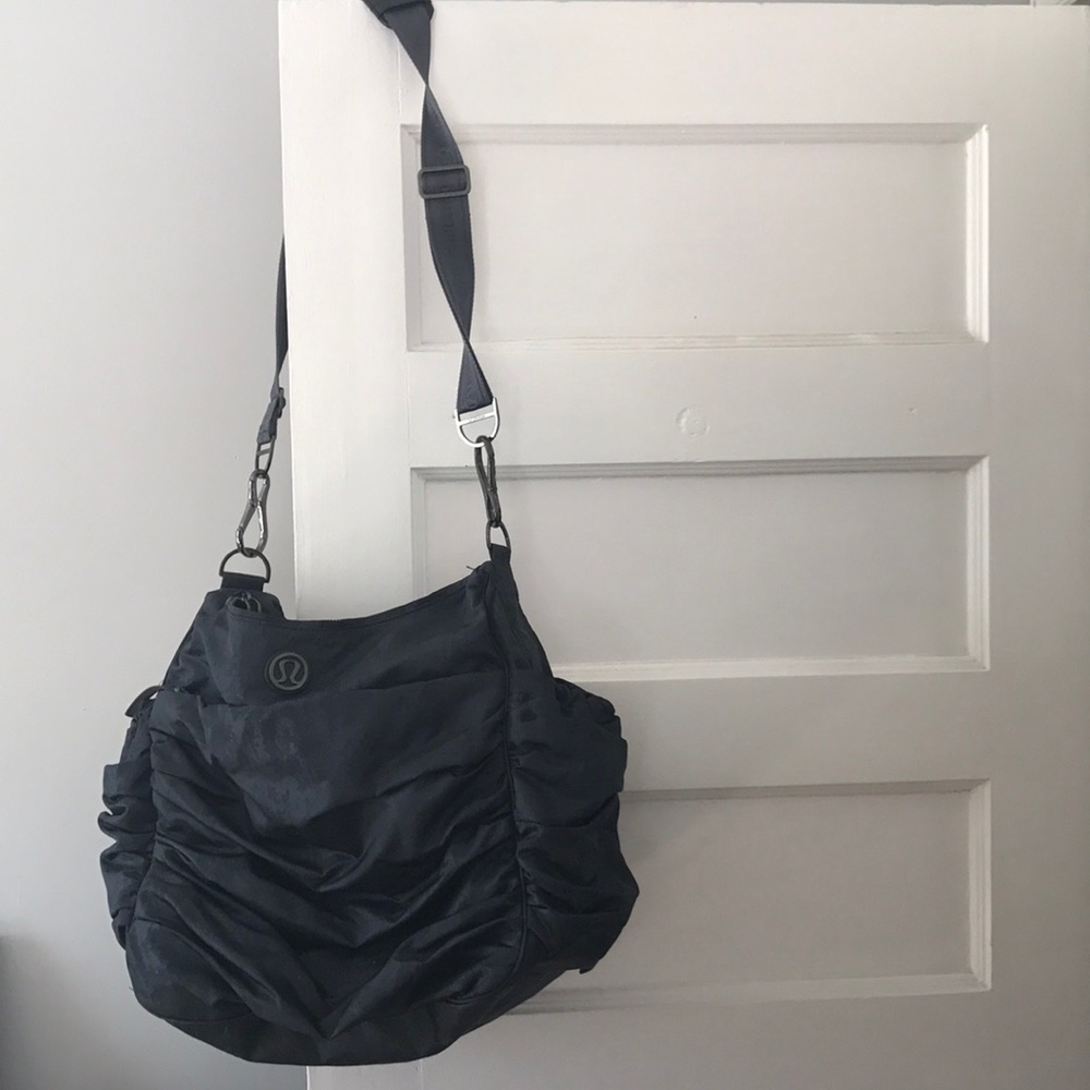 lululemon gym bag